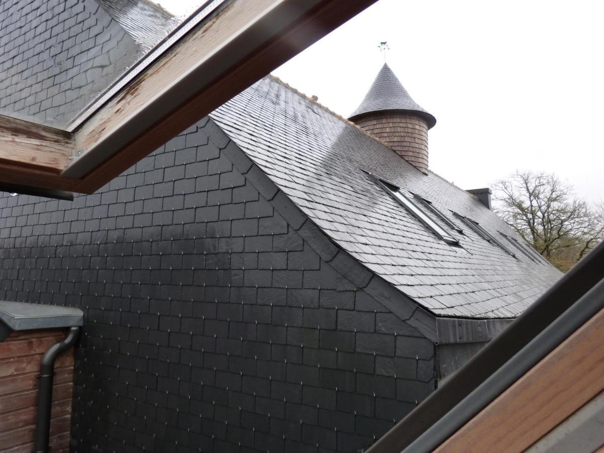 Gite De Caractere Lopérec Exteriör bild